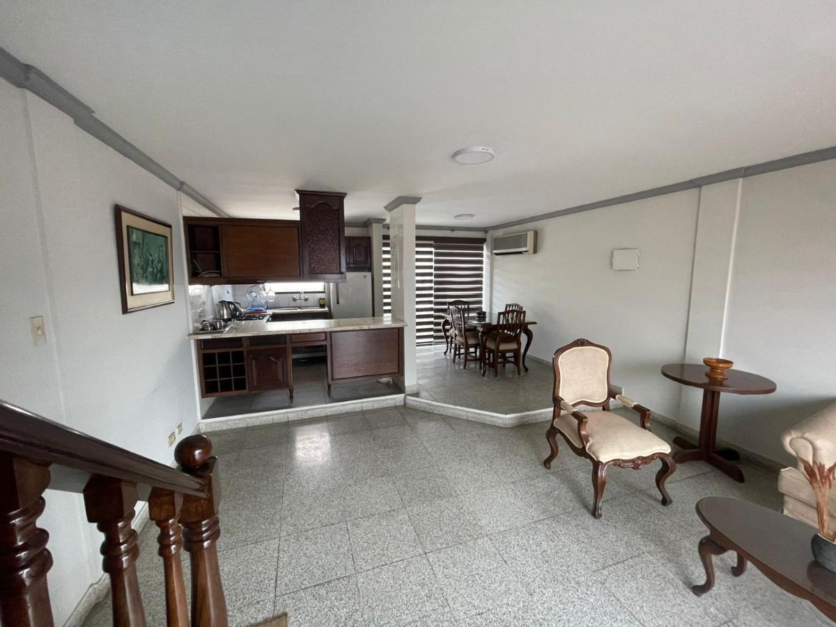 Tradicion Apartment Santa Cruz de La Sierra Bagian luar foto