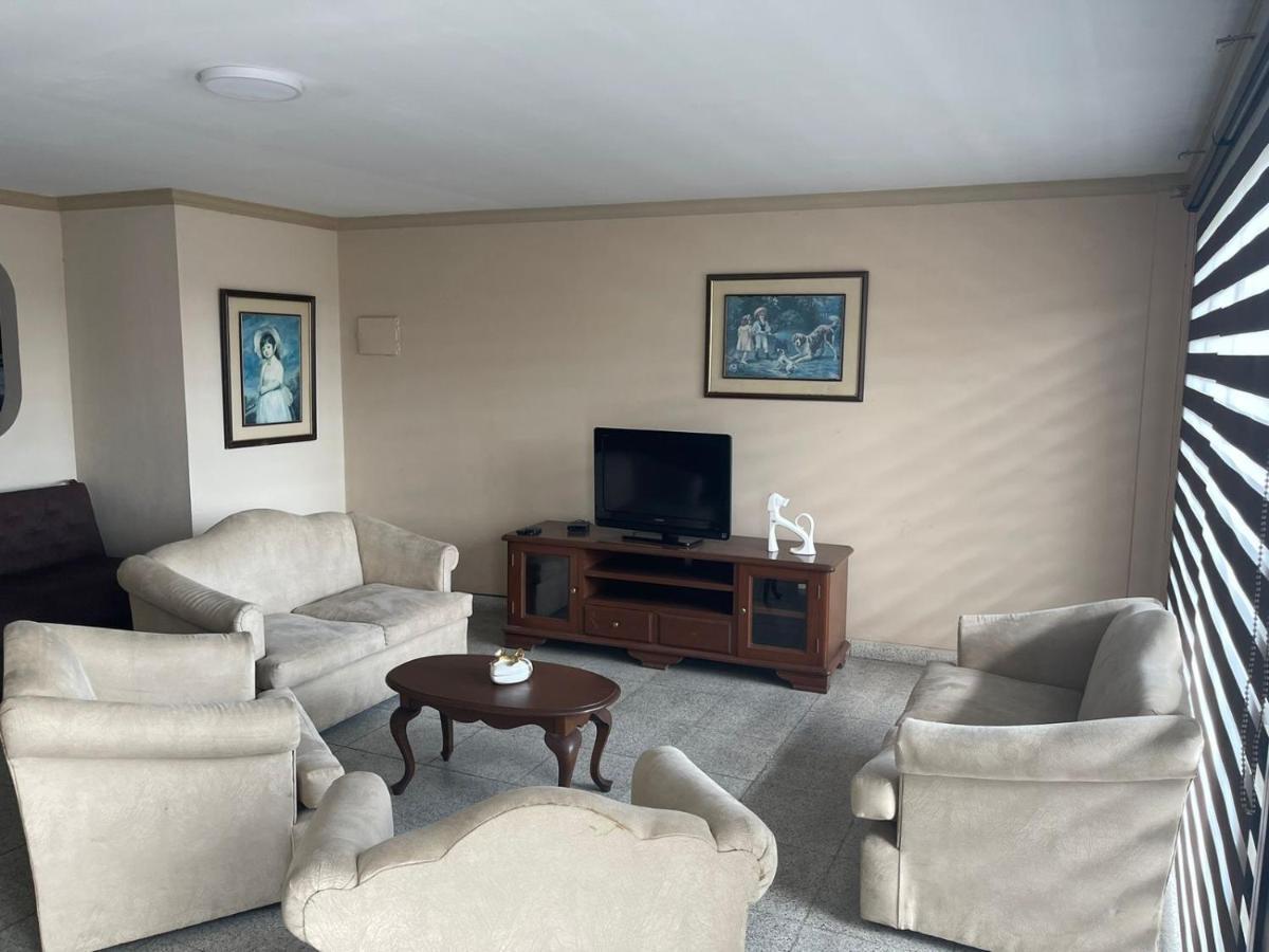 Tradicion Apartment Santa Cruz de La Sierra Bagian luar foto